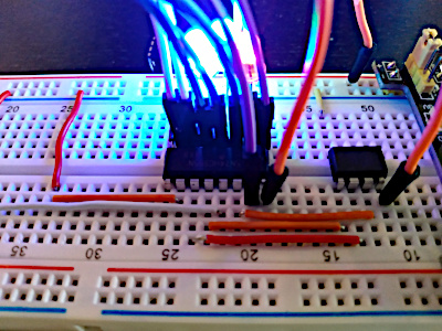 [ ATtiny85 SN74HC595 Liyafy HC-35 keypad breadboard wiring ]